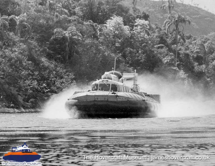 SRN6 with BHC colours -  (credit: The Hovercraft Museum Trust).